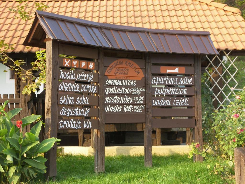 Grobelnik Tourist Farm Villa Sevnica Стая снимка